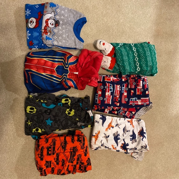 Kids pajamas bundle